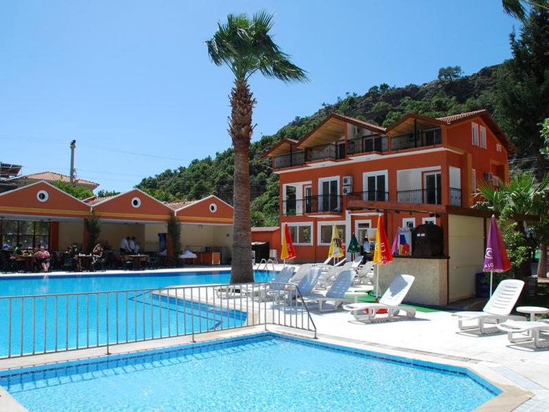 7C362120A7D3216EE519F4CE3A53D0E7