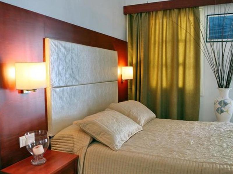 BFEFF80912F4A2C6518727094079D13E