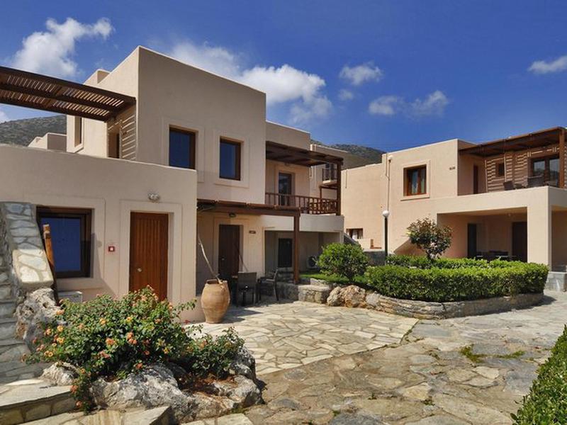 9324E69A4F428DB8E37AA71AD4AAC220