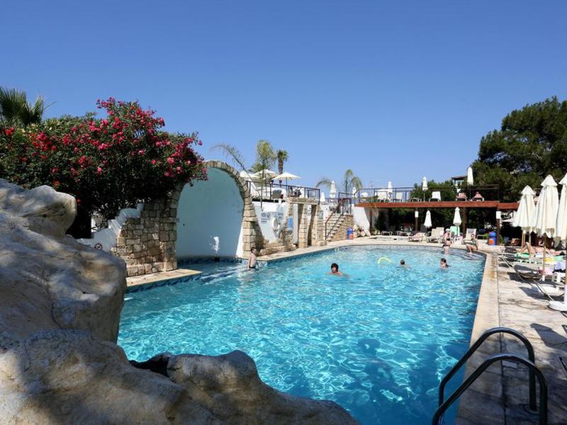 Dionysos Central Hotel