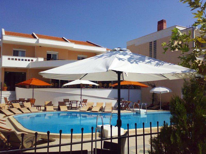 1DBF514D796A34C6D5C8FDA7B5BFF8B3