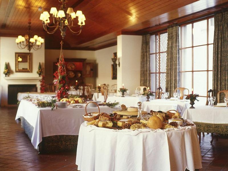 5CDF8582EC4ED12E39FC54B299FAC617