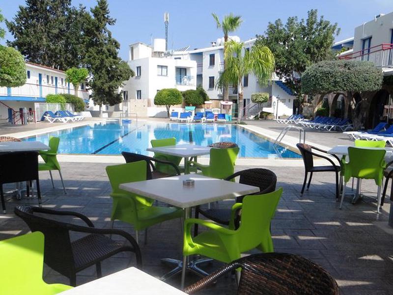 035BB6775521F4CC8D1B78E24E69CD37