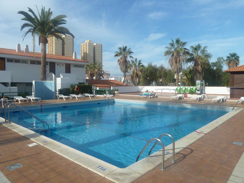 290C9C0E3D4F3A78D95743E25F0FA474