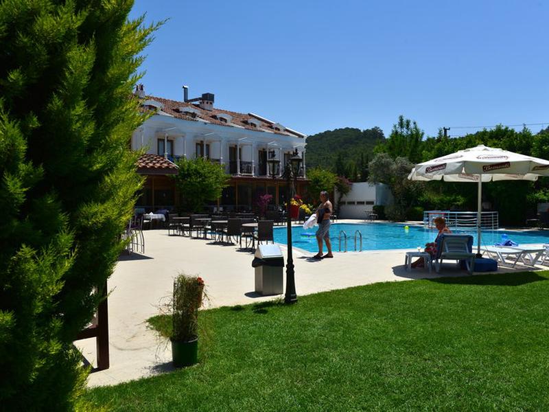 E44A71D96D8F8A5FF6DA4415ED98FED7