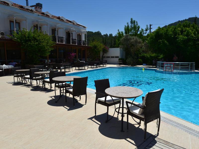 AF655D7C2F7681384D683B1BF9C718E2