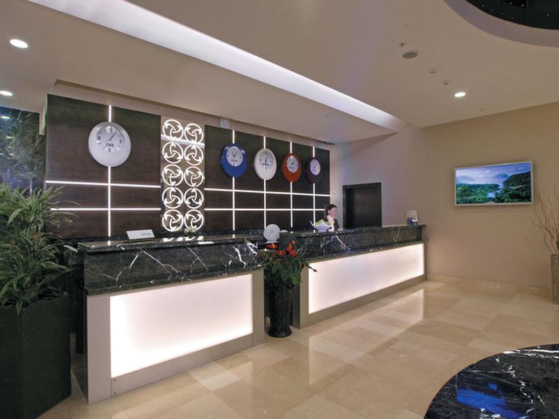 737FFF7BE2A3DE8FBF991E4920FC6B7E