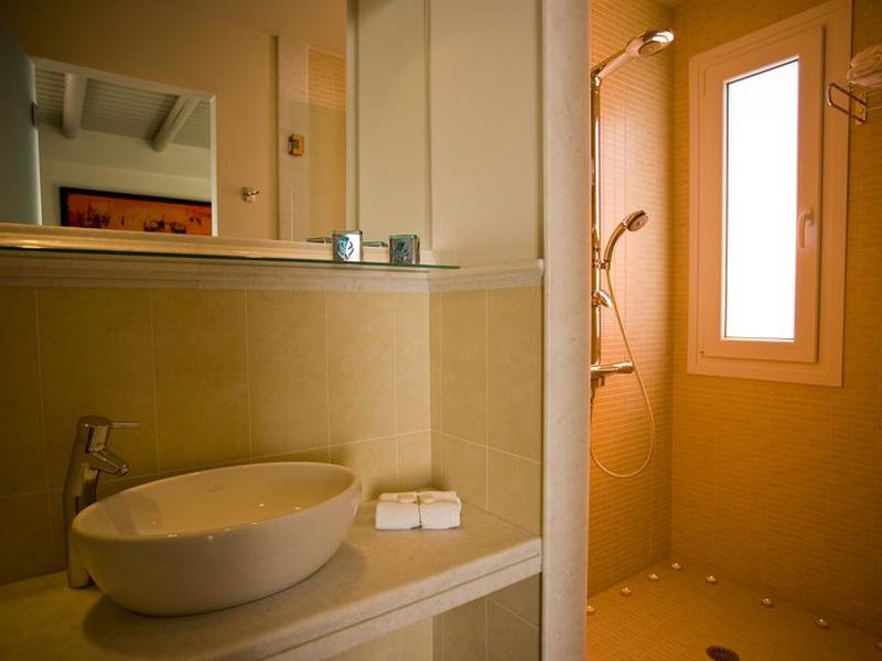 4EE11C121A0716C282E0581D7761614F