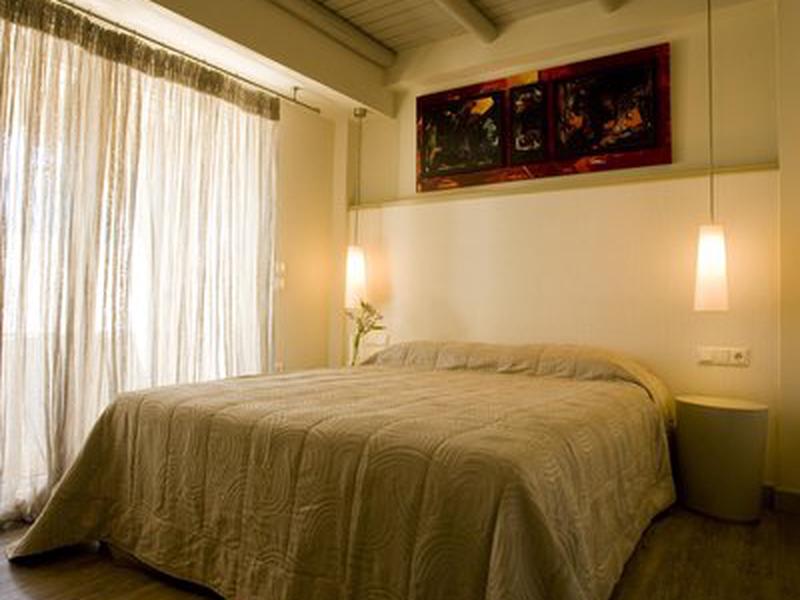 19AA4D54A2359215C666A1B47279C6C5