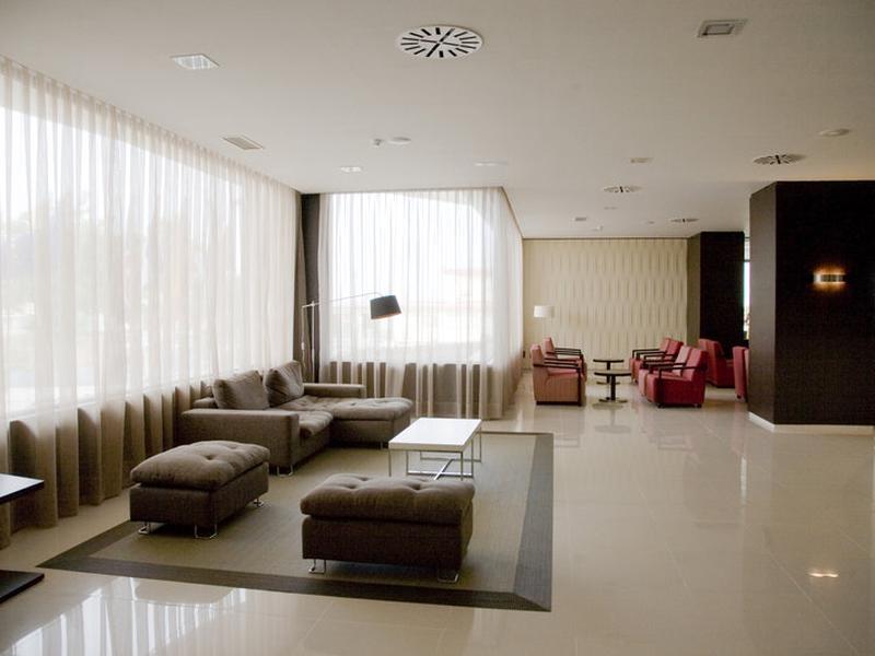 646FA6C5EC9F5796391E616BC842D7F8