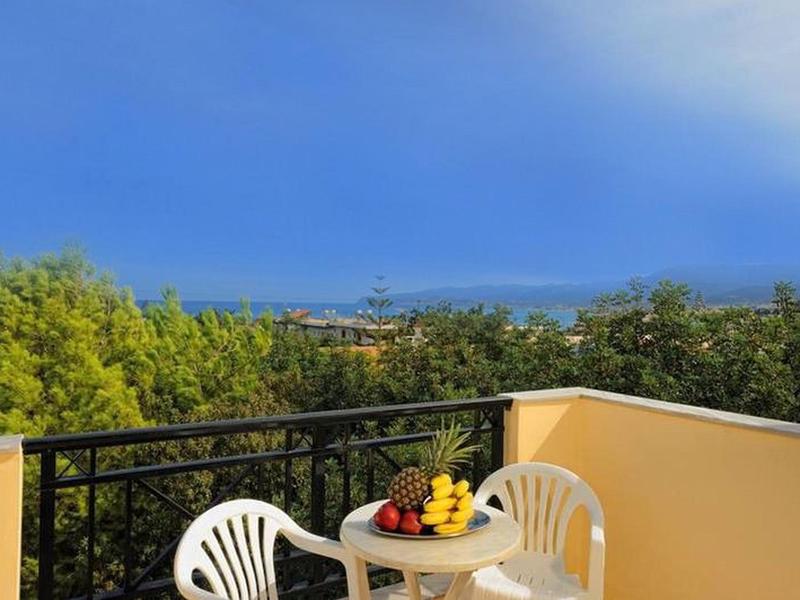 1D8272F2E44763DEE58752857F5889BD