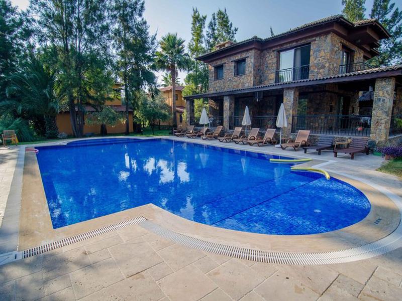 4D40CA4B8DFA51C943A18CD53545410E