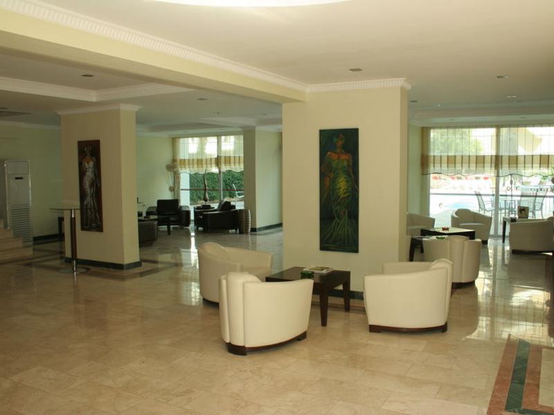 8598B25BA53378E90D7FAFF076A6020E