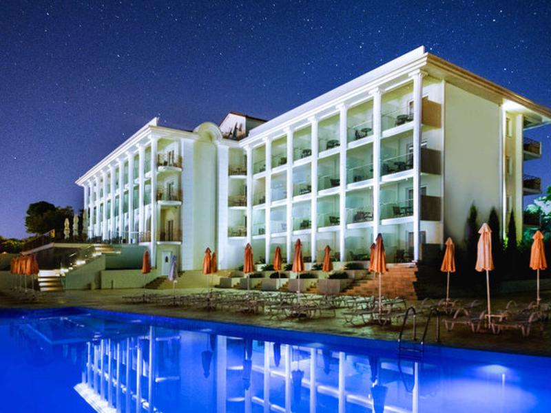 AC8210B575E208265886D258F4758221