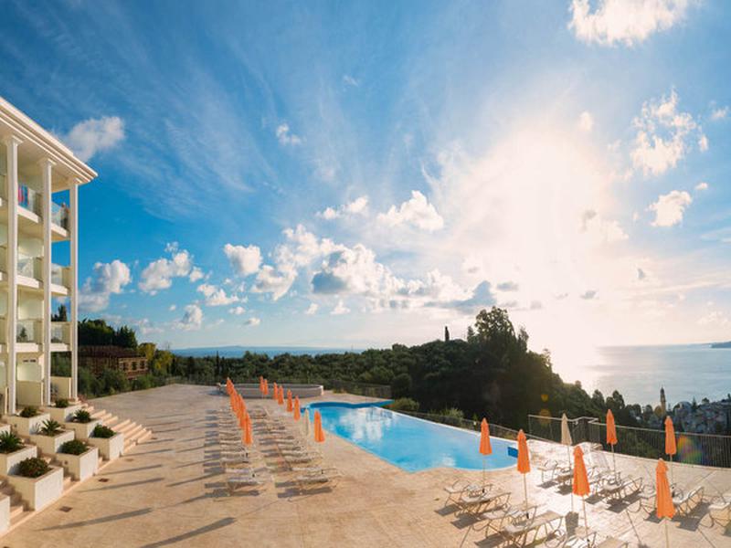 4F1B9F01AB39D1588D17B30B383A37DC