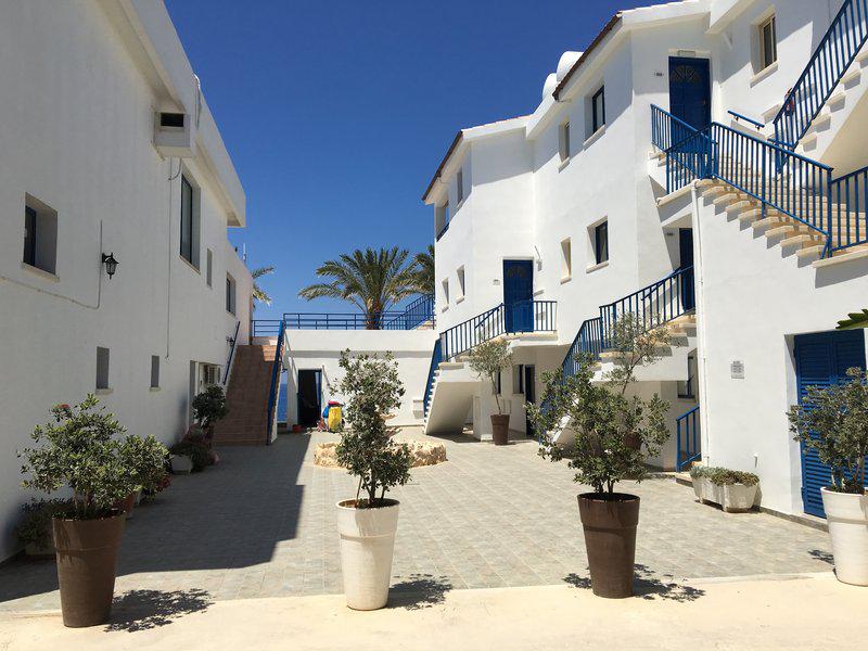 A1D4150905472224B781AA0C5625FAF0