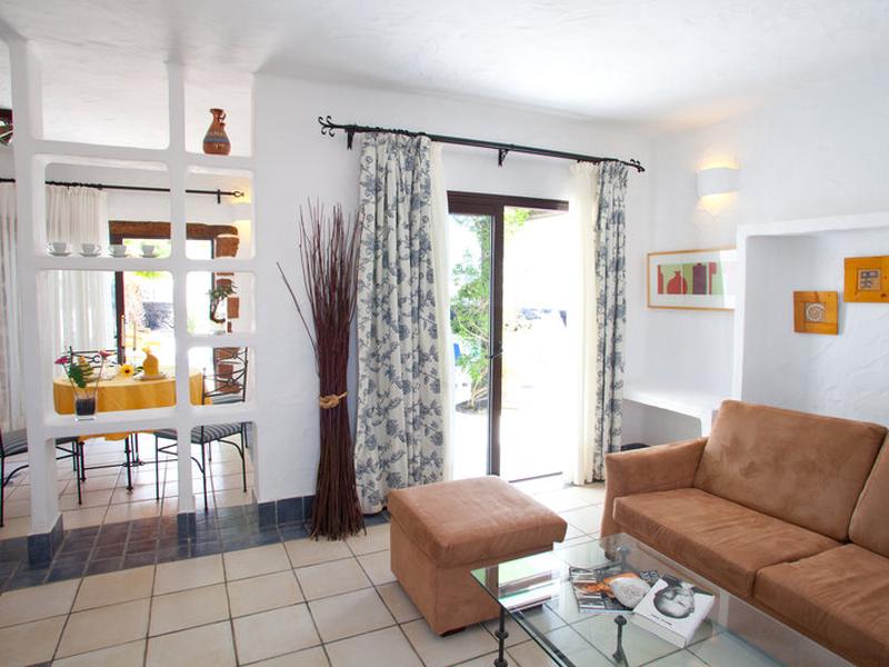 4EAC991B2DCD690B668FC3FA9AF6E42D