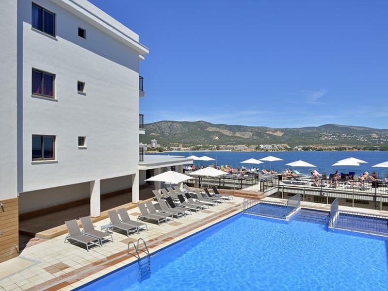 Alua Palmanova Bay