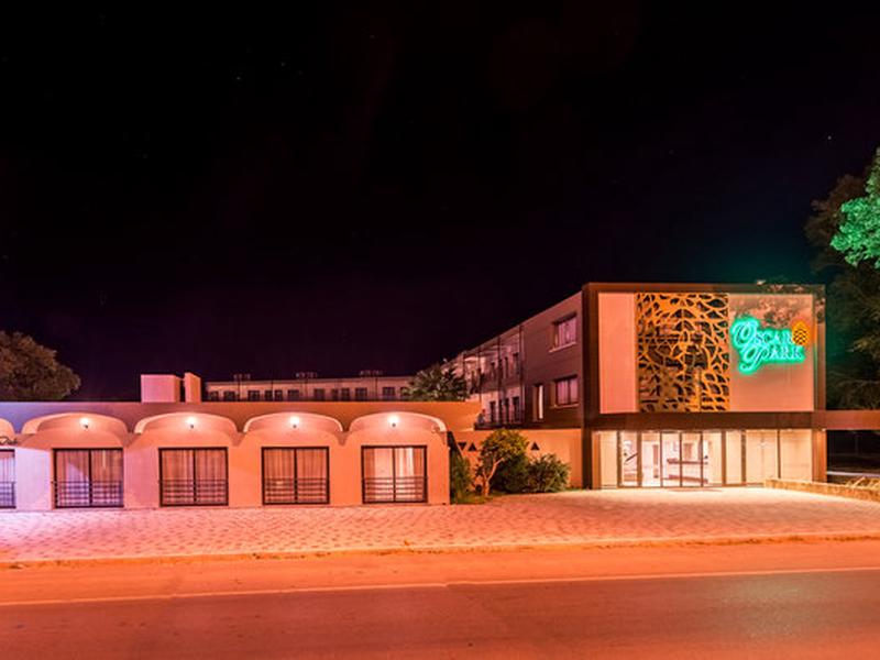 76F7CE1DAF1CB22A0607CBBFCC2643CF