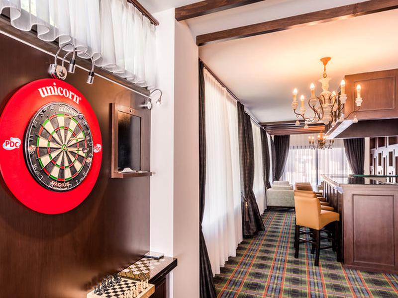 80A3EEE7FF57FE176D4623545DF54A1E