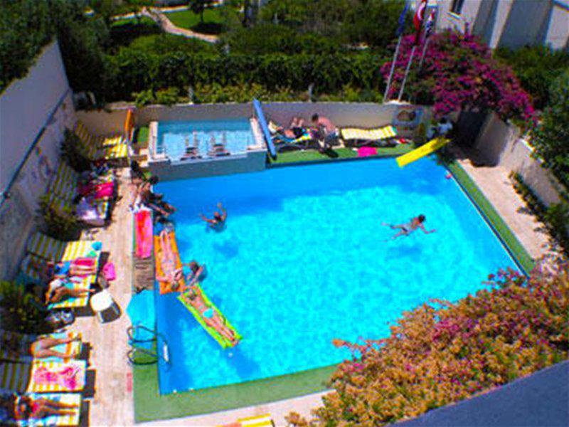 992E8BF83B9542A88EB01BBF4BCEA5A7