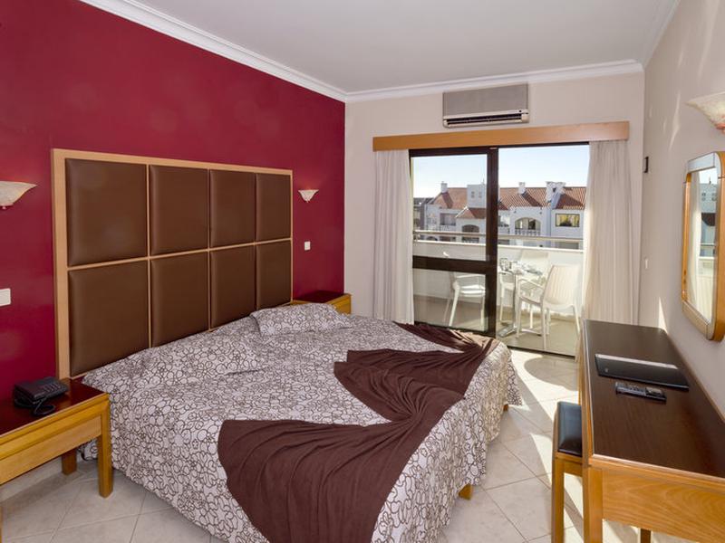 1694188349BA28C3F73FC2A27A9A31A0