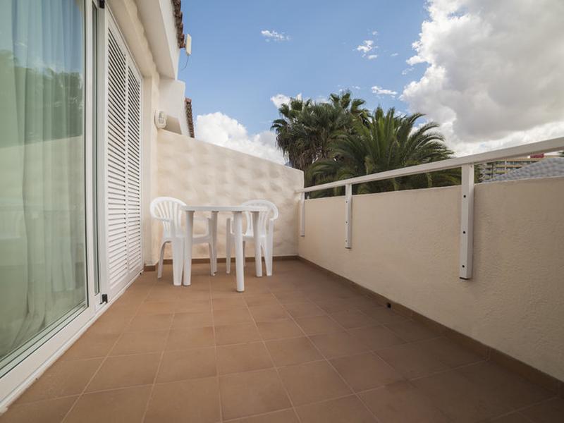 EF6E117BF5D5BA153D1089A06E2B4A66