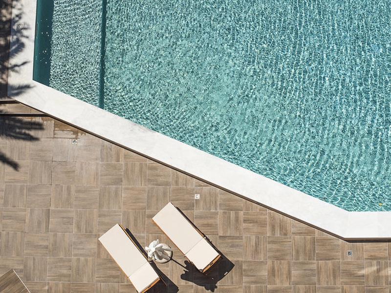 EEAAB8BF082572FE21500A6F86727788