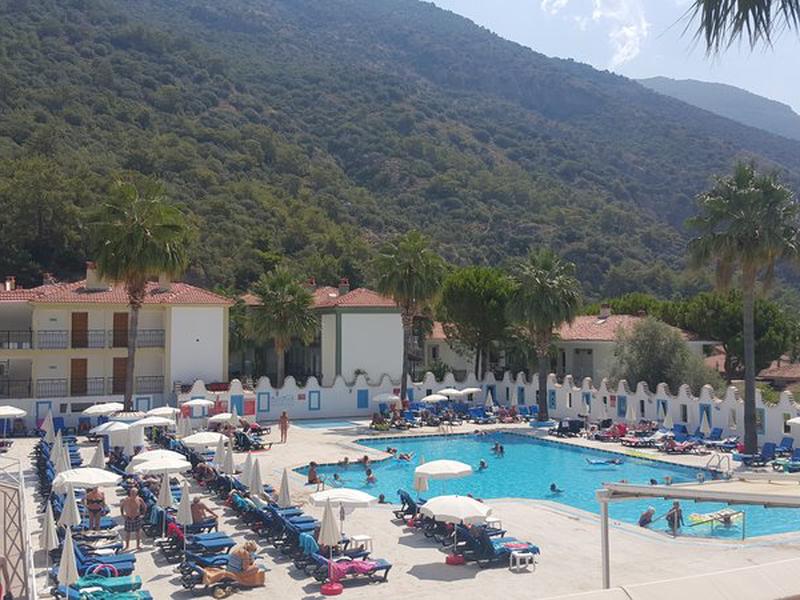 29FC2CE65B29389463797D4B82D1C808