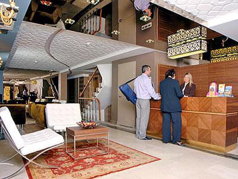 21A5BC29B92B392C980D040D9EEC1358