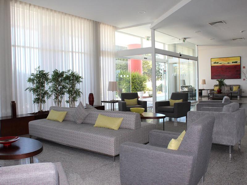 6EB44E05160E3D757BA1D812A8BDEEC2