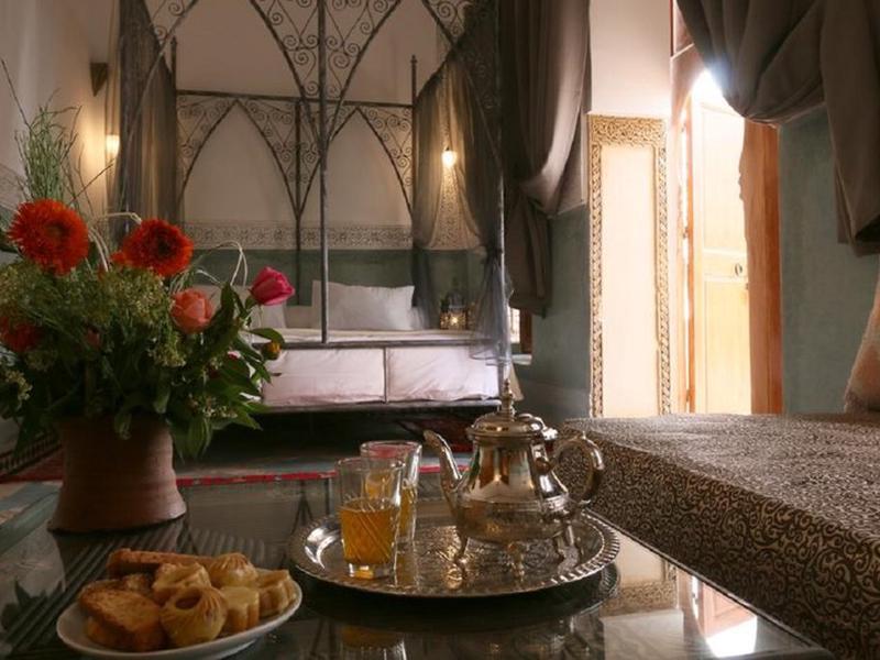 3ECEFEC70E28F1E4C6305180433973FB