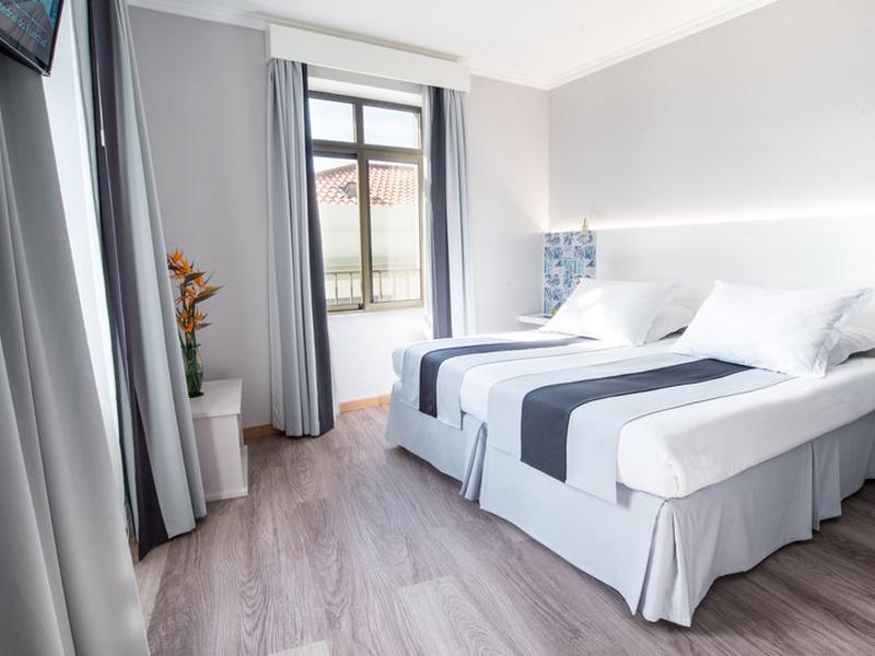 FC71FE43AB81F9EB4E6BA99355A7BE47