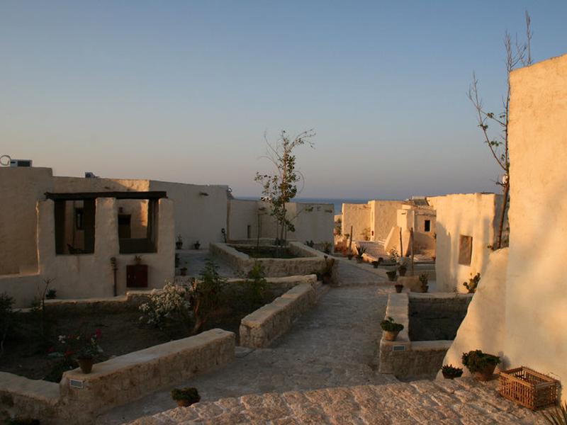 ED477091DB7C784FDE2E8F11C646A085