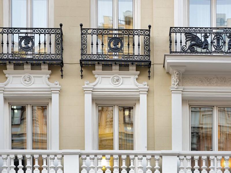 9CCA2A819D08C99A7A8E8F81D3BE9923