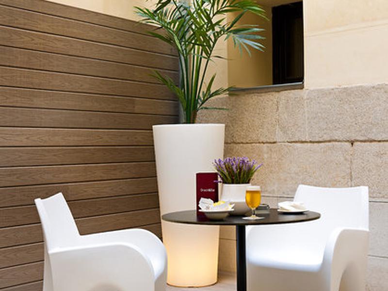 8E06B99AF79B91B769C7D4873B1673E0