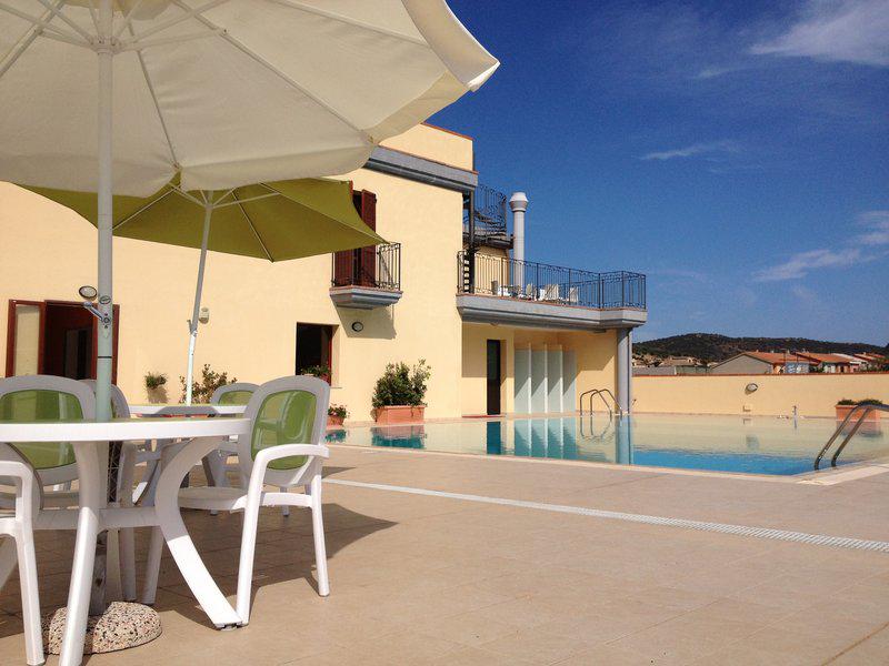 53BADBC9B5CE6BD963D4B01334455730