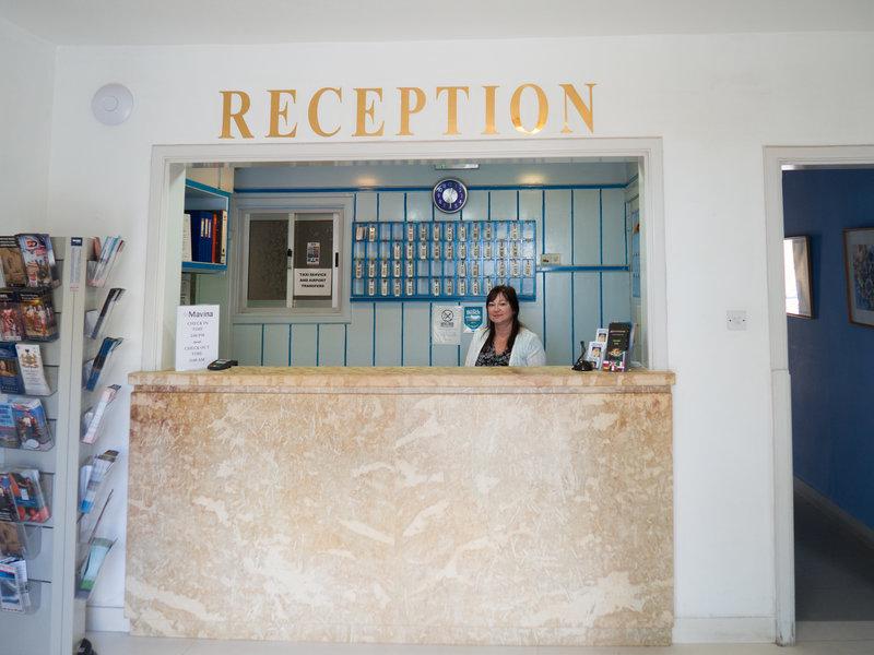 FBB36E197662A46A8A42B4BE0A4AA557