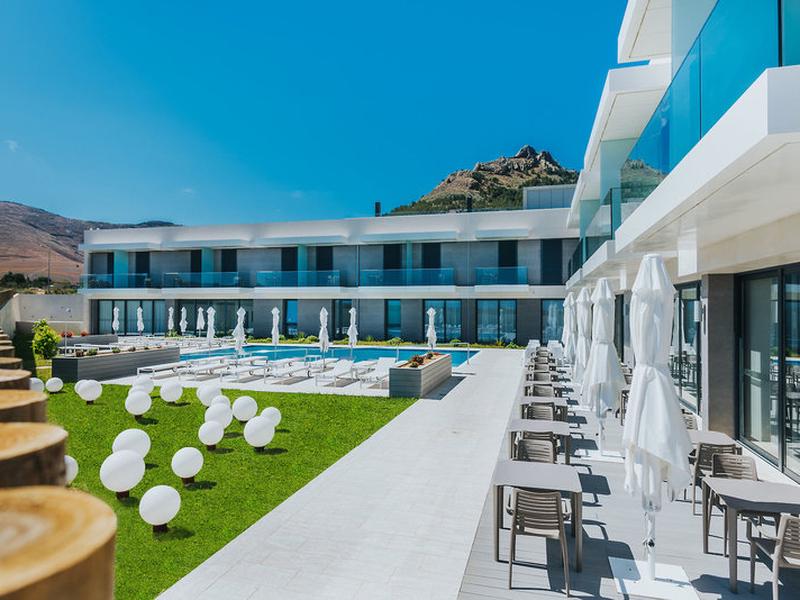 4C3FB7F70FC41CF18DB414C818A251F0