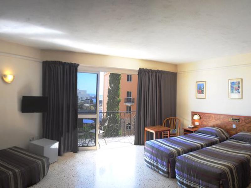 DFF04A9428F5F867F4C00FAC71B79E45