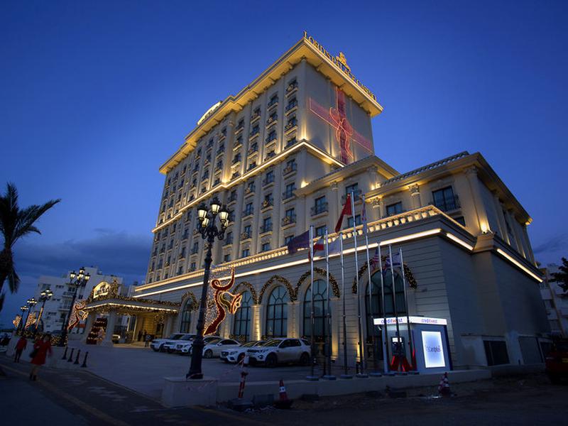 BDD9D93475F05EB0E49F0D666523BE57