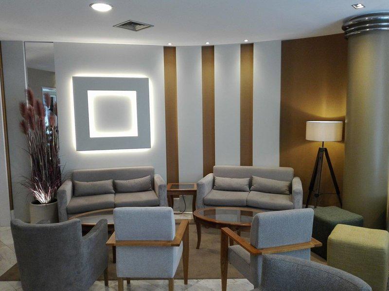 89D7ADA49A80B4D96827EDA505B2DA47