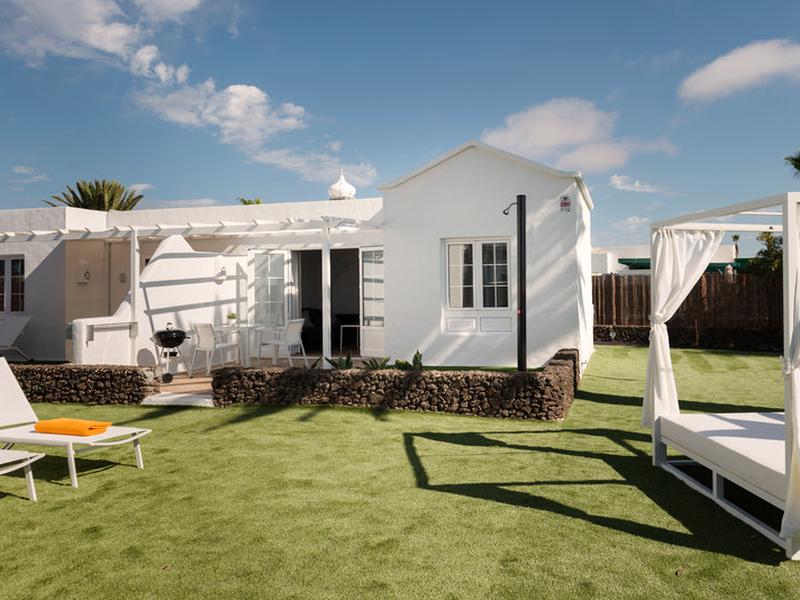 83E3C932C00CAEBC8CBBCA87E5953E4C