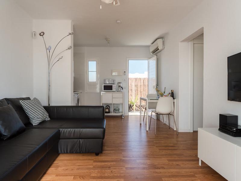 5E2EECA05D7206904015EC8C8691862A