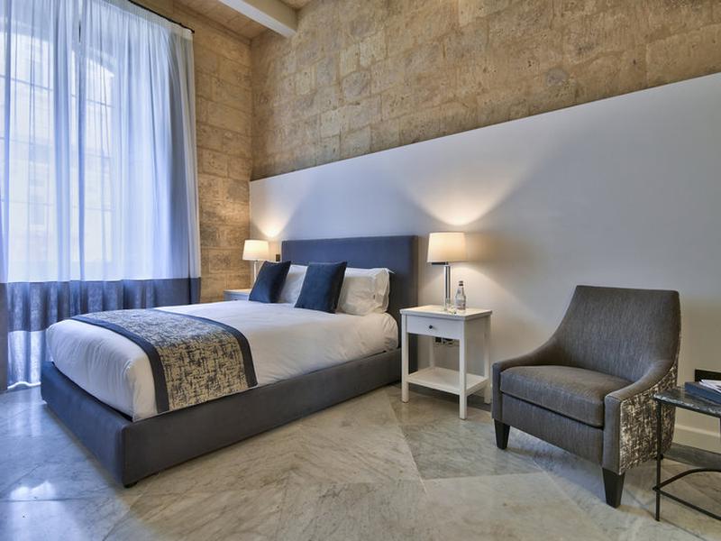 233B520F868A4CCDF0D300D3EFDED26E