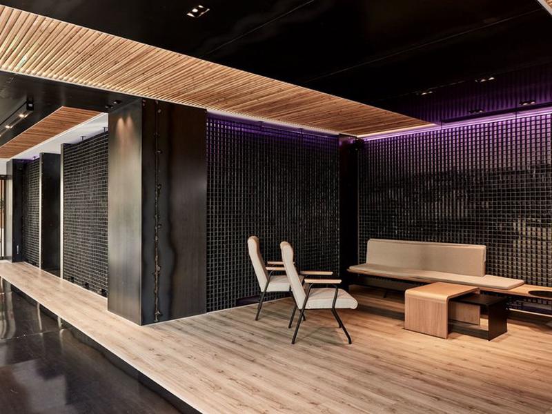 1BB2F3E33D4113F1534D26D44AF2BF57