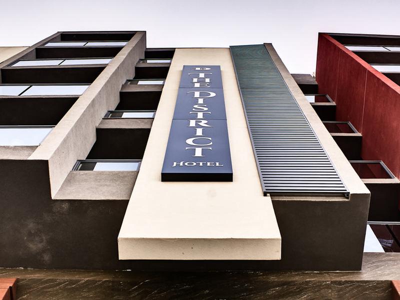 ECFBAB594F6D978A0F795587E41005B8