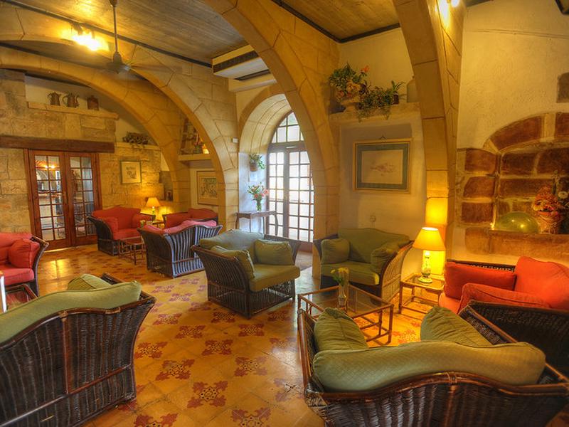 47F2334BDDAB365273BB62C0D3E71E4C