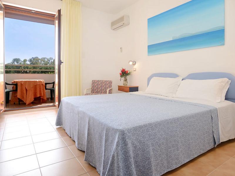 50A81CCB8366A6F8E4437D9E0A225FC1