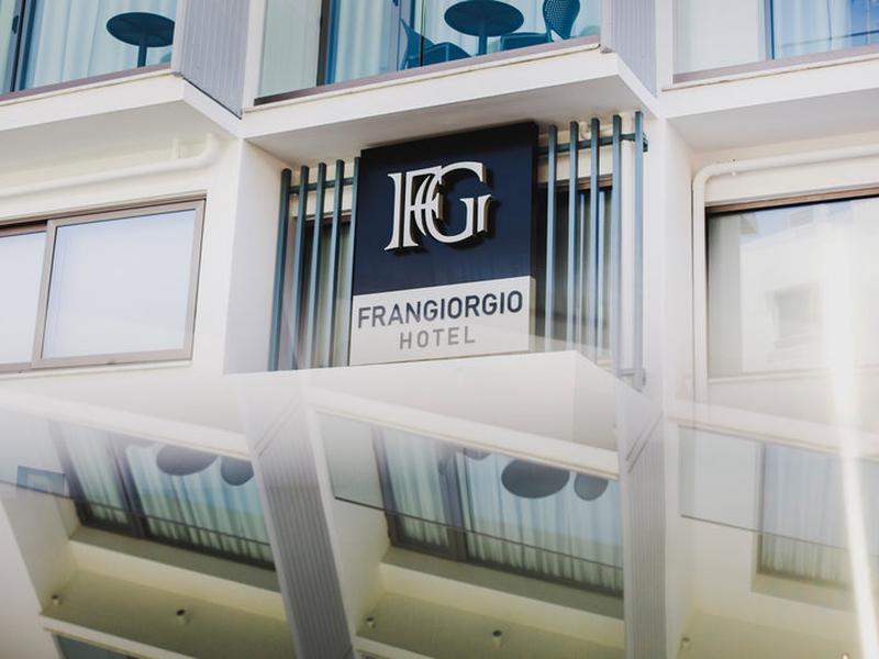 2CBA7813D493CB028B09F699AD30B466